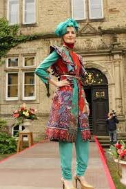 Model Baju Muslim batik Kerja Dian Pelangi terbaru Model Baju Muslim batik Kerja Dian Pelangi terbaru