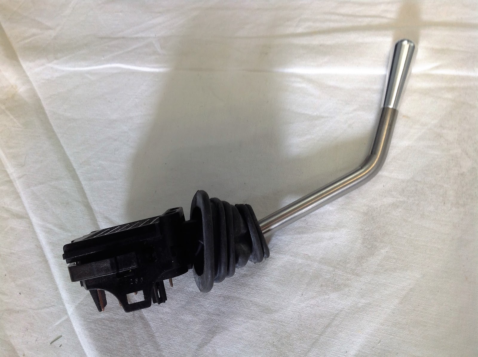 Building a Gardner Douglas 427 AC Cobra replica classic sports car