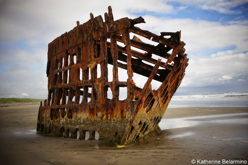 Peter Iredale Shipwreck Outside Astoria Oregon