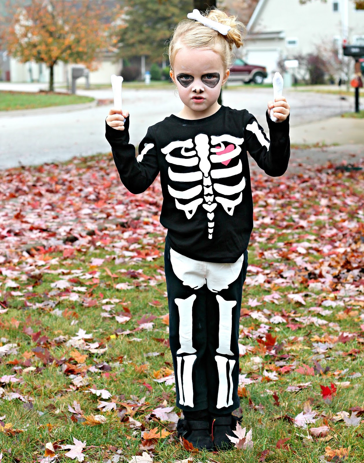 Make Your Own-- Easy- Skeleton Costume.