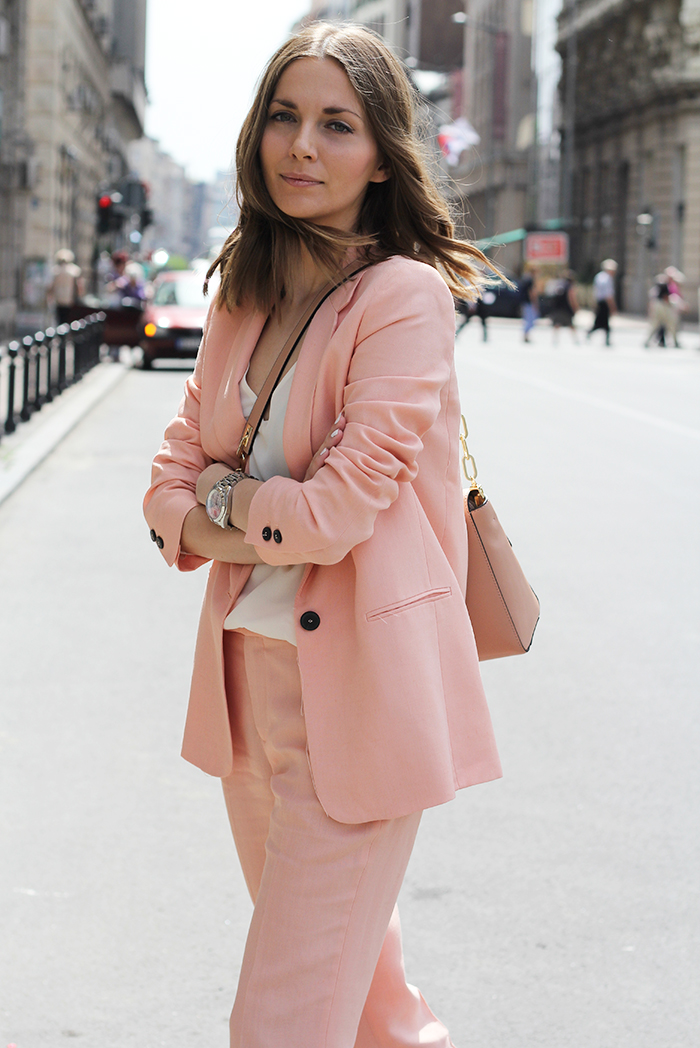 Fashion and style: Pastel pink suit