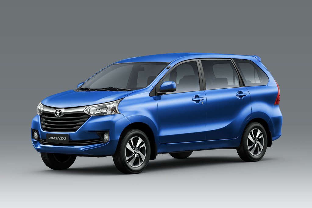 Toyota Motor Philippines Offers Smart Advantage with 2015 New Avanza (w