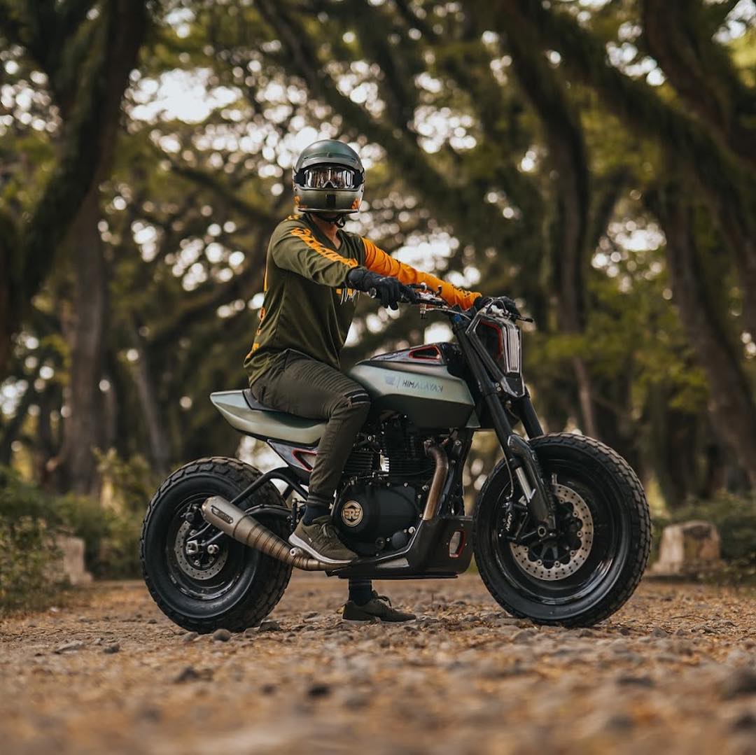 Royal Enfield Himalayan РѕС‚ Smoked Garage