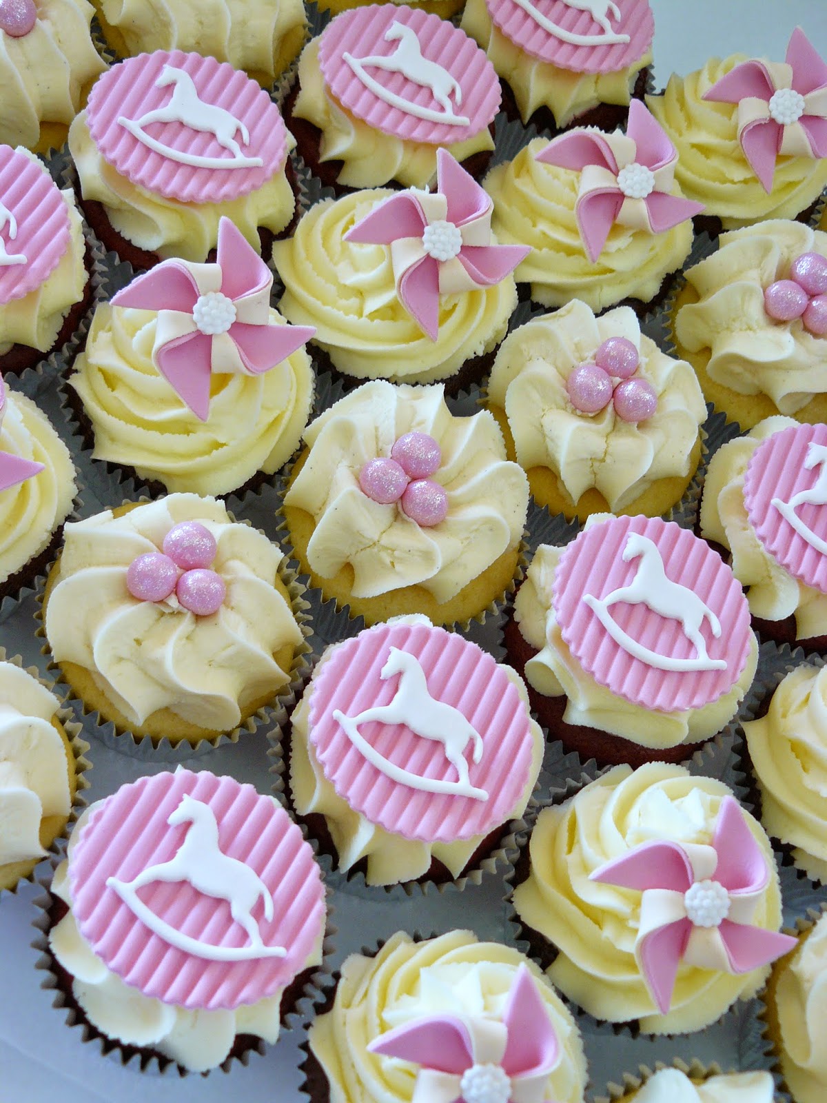 The Cup Cake Taste - Brisbane Cupcakes: Baby Shower Cupcakes