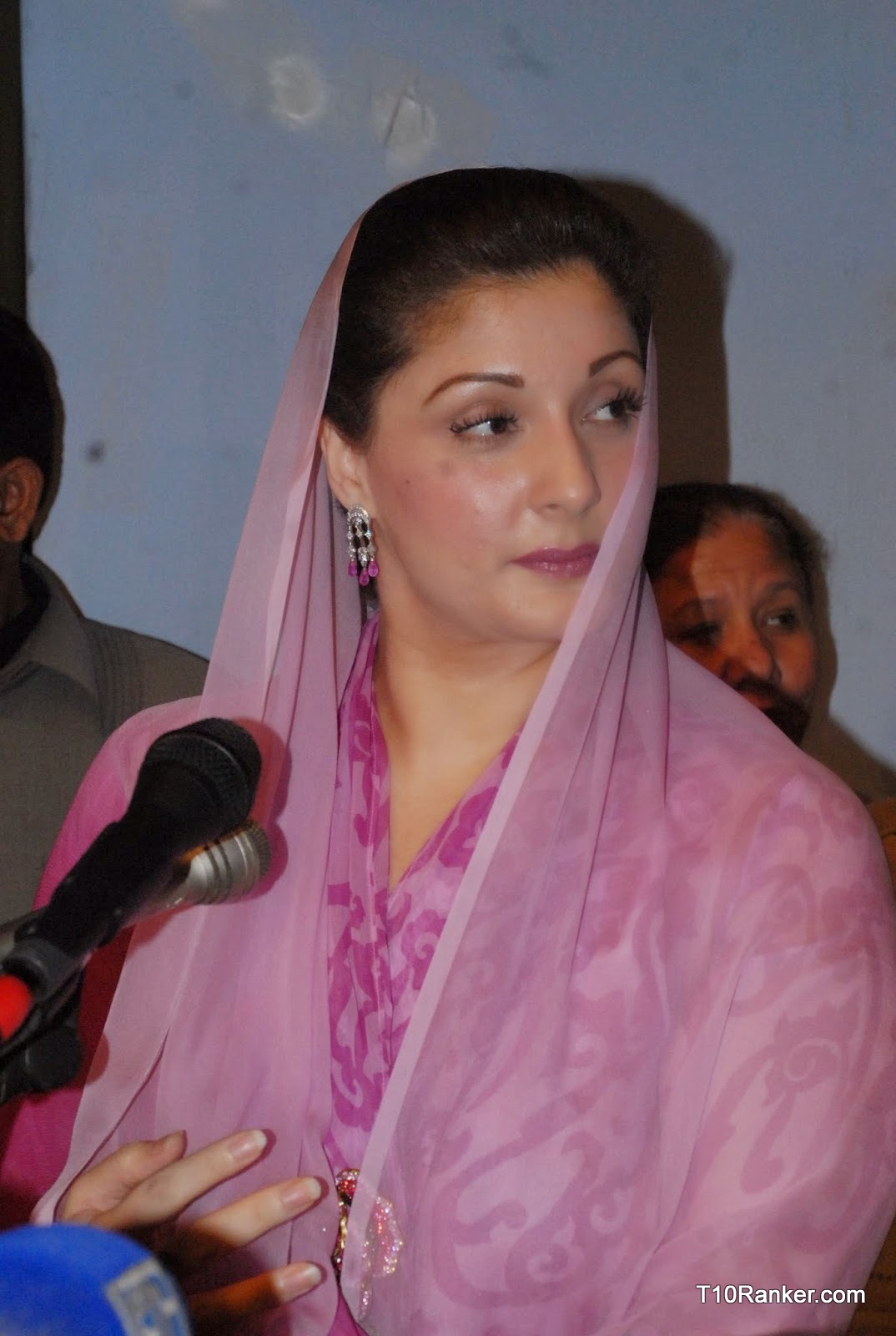 Hot  Sexy Maryam Nawaz Sharif Hd Wallpaperspics  Free -9742