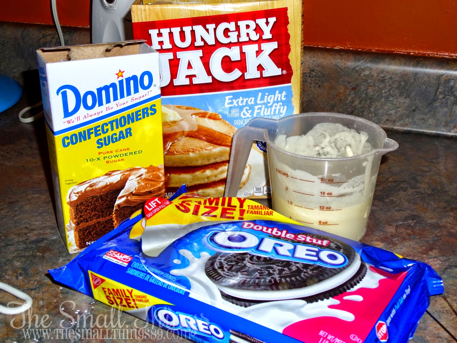 How to fry an Oreo! So Easy! {DIY}