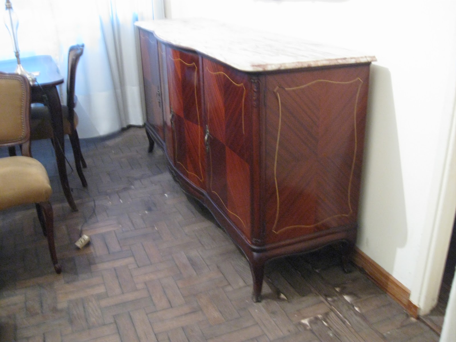 Muebles Luis XV a la venta Bahiut Luis Xv Con Marmol y Espejo (tres