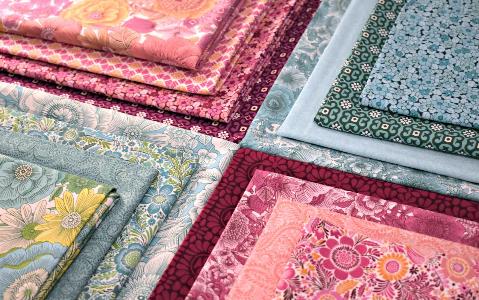 liberty garden soft contemporary large print florals and small print coordinates perfect for spring perfect for pillows skirts quilts and more - Liberty Garden liberty garden soft contemporary large print florals and small print coordinates perfect for spring perfect for pillows skirts quilts and more - Liberty Garden