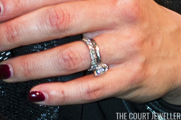 The Sunday Ring Crown Princess Victoria S Engagement Ring The Court Jeweller