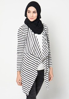 Desain Baju Muslim Untuk Wanita Dengan Harganya Desain Baju Muslim Untuk Wanita Dengan Harganya