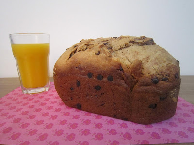 Pan dulce con chips de chocolate (en panificadora)