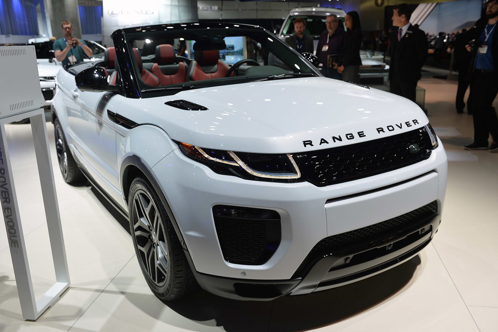 Range Rover Evoque 2016 Р±РµР»С‹Р№