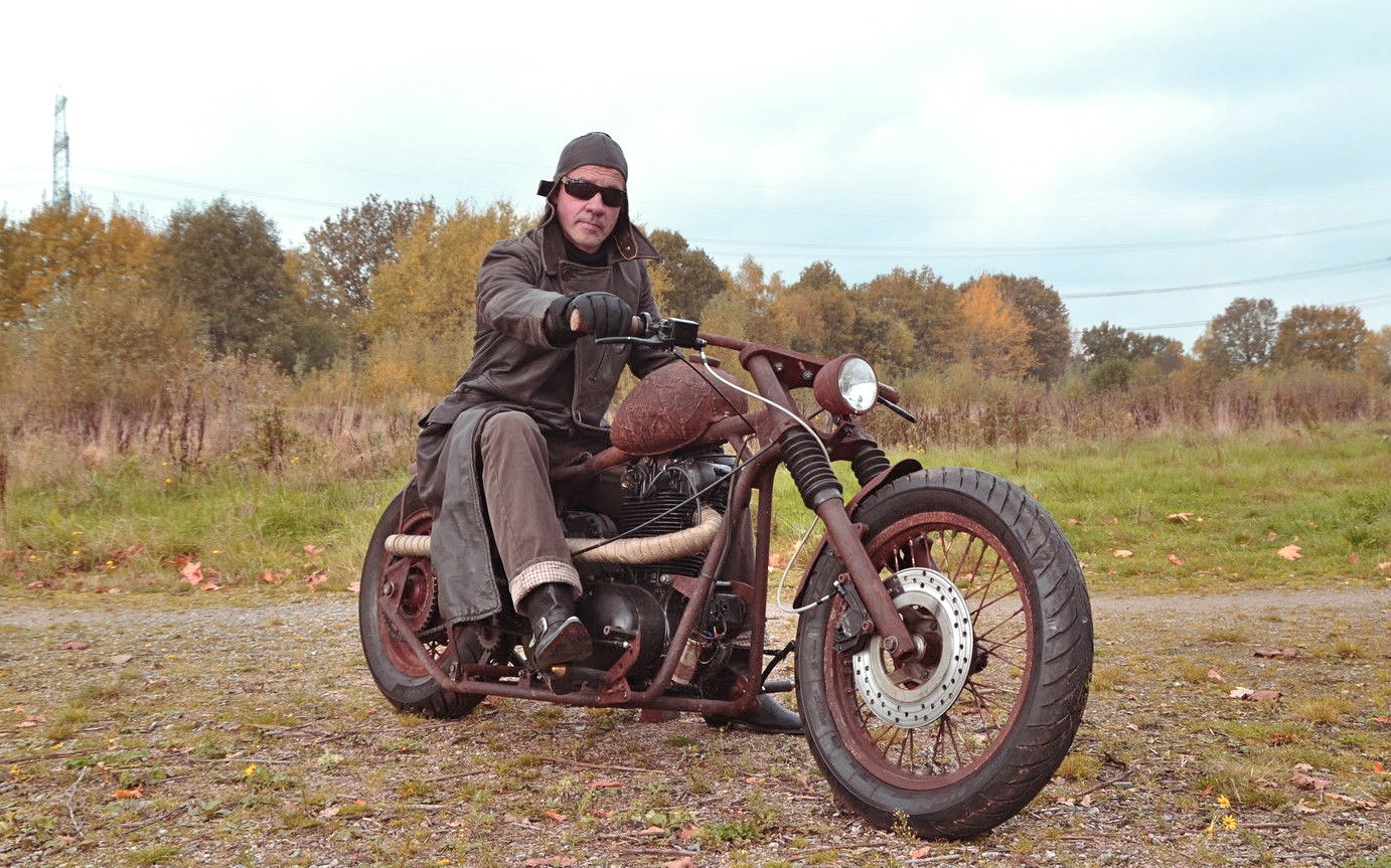 The rusty Junak - Inazuma café racer