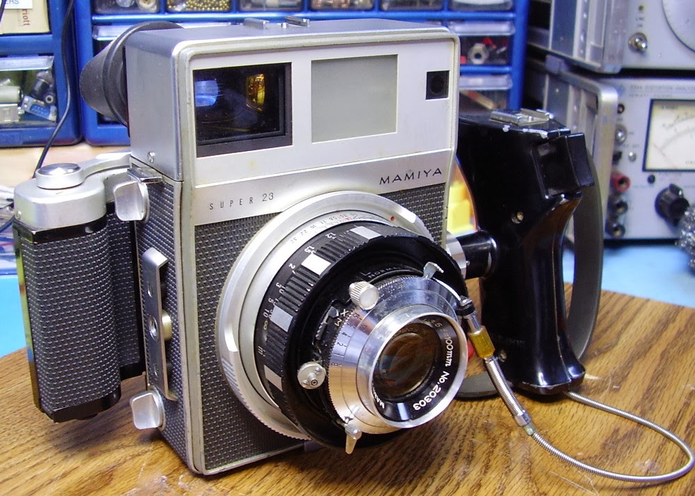 I got a Mamiya Press Super 23 for my birthday this year : r/AnalogCommunity