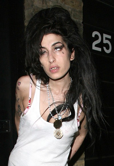 Hot Amy Winehouse Dead