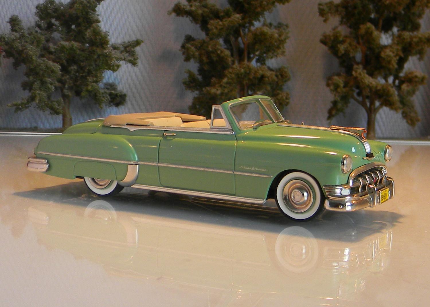 Voitures américaines 1/43 Motor City USA MC 46 Pontiac Silver Streak