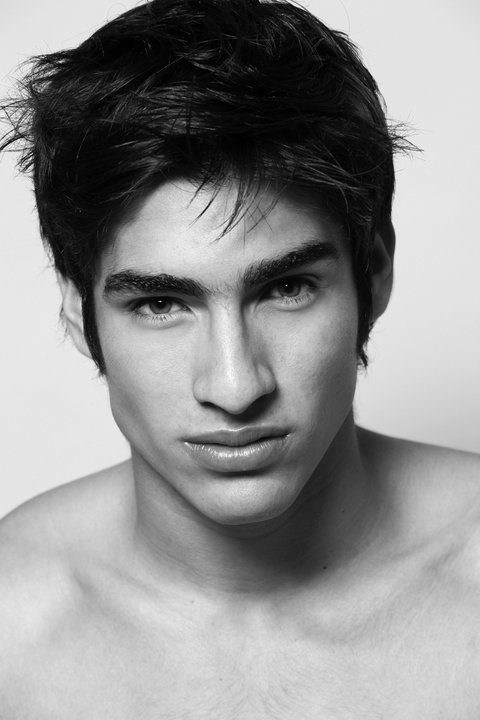 Miss Fan Beauty FRANCISCO ESCOBAR IS MR WORLD 2012