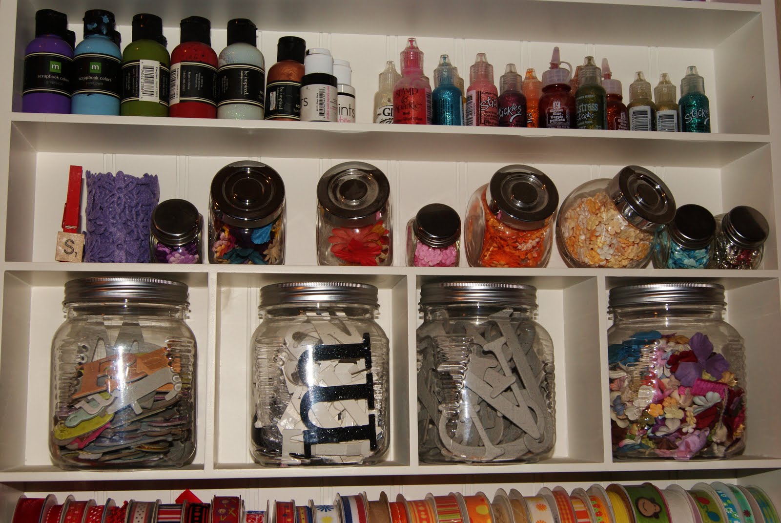 HE{ART} Fun Find Just like Ikea's small spice jars...