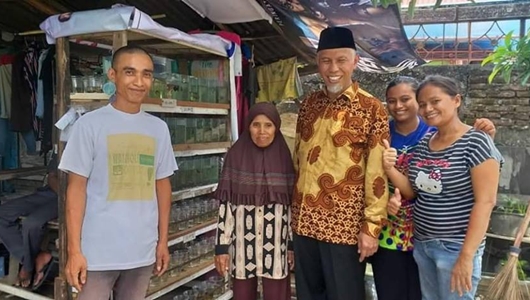 Mahyeldi Dukung Usaha Budidaya Ikan Cupang