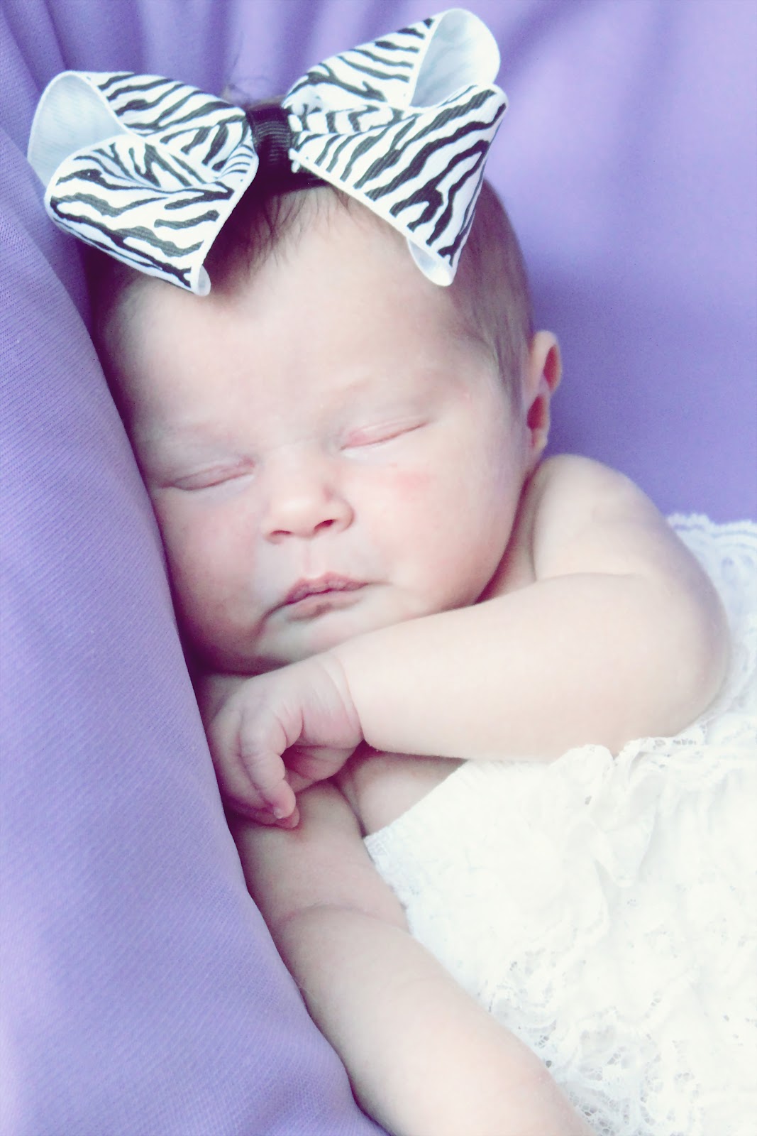 Gabreal Elizabeth Photography: Newborn ~ Kiley Lynn