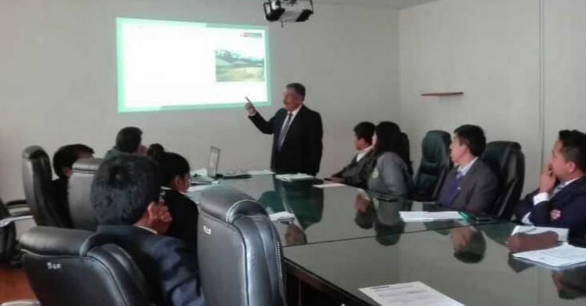 ¿Las empresas deberían financiar los estudios posgrados a sus colaboradores? ¿Las empresas deberían financiar los estudios posgrados a sus colaboradores?