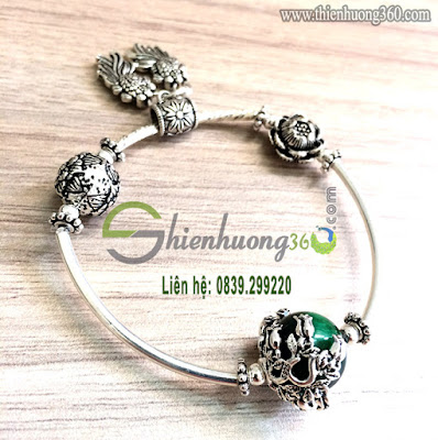 Vòng đeo tay đá phong thủy bạc Thái 925 Vòng đeo tay đá phong thủy bạc Thái 925