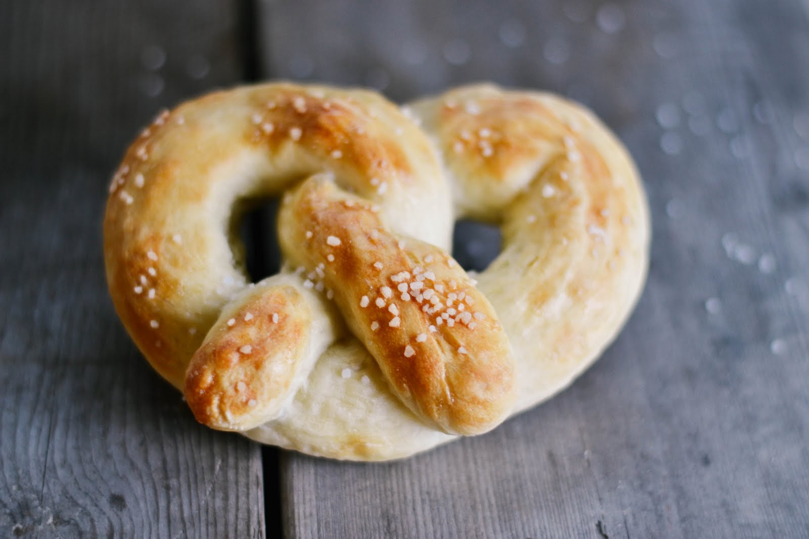 p.s.♡ tasty tuesday soft pretzels