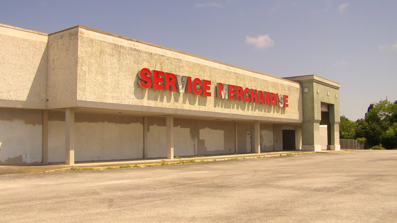 Chess King, Contempo Casuals and MerryGoRound, Here are 13 Classic