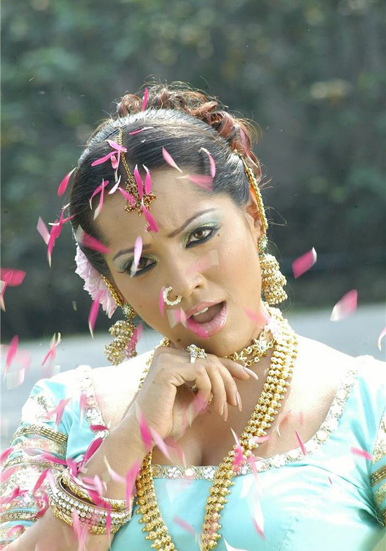 Fashion: Meghna Reddy