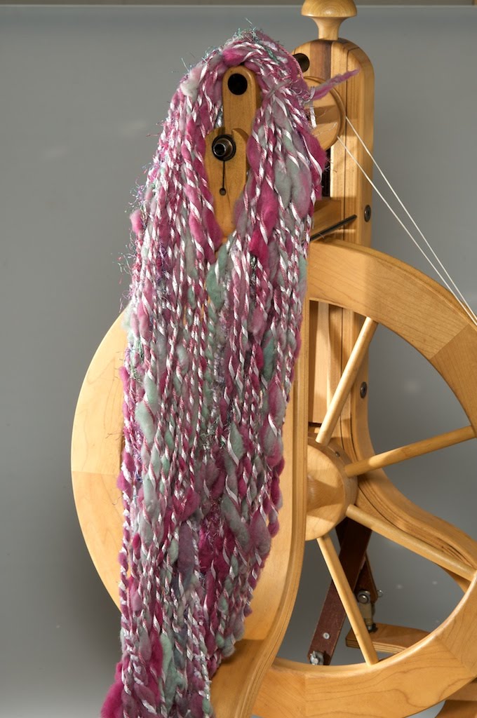 Adventures in Wonderland Super Simple Bulky Art Yarn Scarf