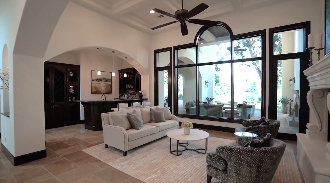 Tour Lake Austin Waterfront Modern Classic Home vs. 25 Interior Design Photos