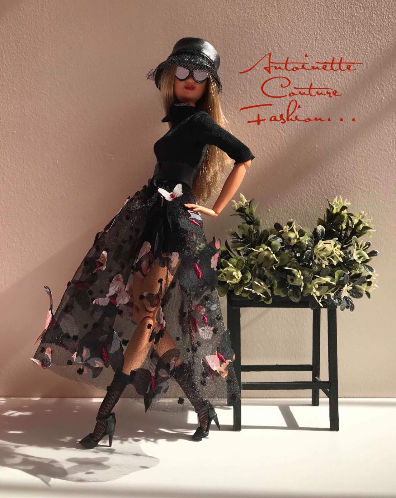 Fashion Dolls Couture - Unlimited: Barbie Made to Move-3.Lovely