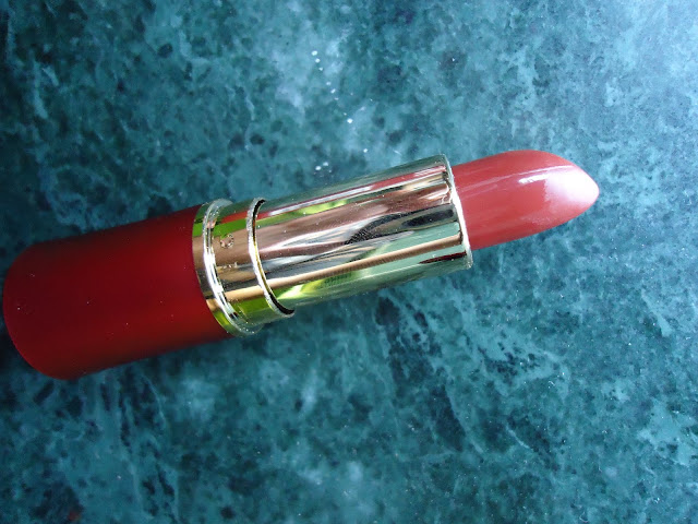 Lotus Herbals Moist Petals Lipstick Maroon Melody Review, Swatches