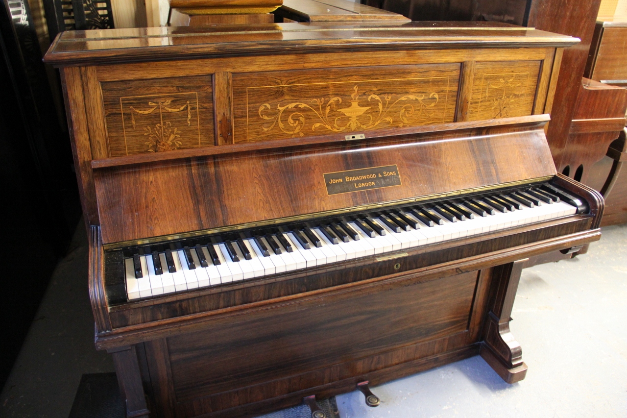 Beginner Pianos for Sale | Over 100 New & Used Pianos in Stock | & Free