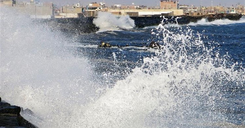 31 puertos de todo el litoral se encuentran cerrados por prevención, tras oleajes anómalos, informó la Marina de Guerra del Perú - www.marina.mil.pe 31 puertos de todo el litoral se encuentran cerrados por prevención, tras oleajes anómalos, informó la Marina de Guerra del Perú - www.marina.mil.pe