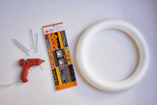 how-to-make-a-wreath halloween-crafts