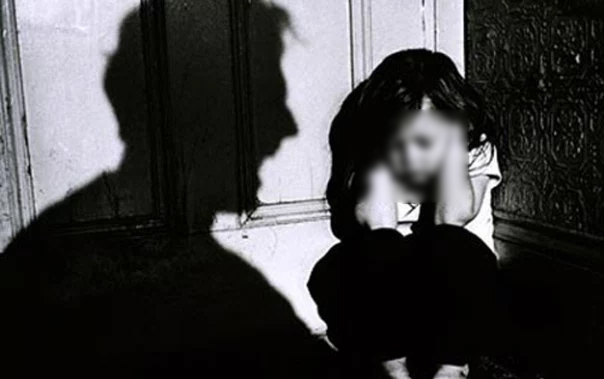 Grandfather Tried To Molest His Own Granddaughter, SHOCKING! Grandfather Tried To Molest His Own Granddaughter, SHOCKING!