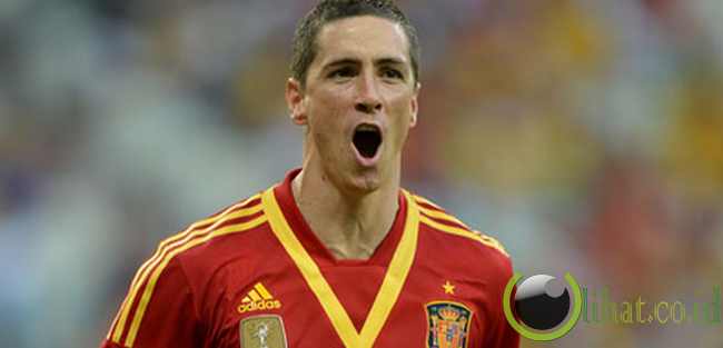 DEPAN: Fernando Torres