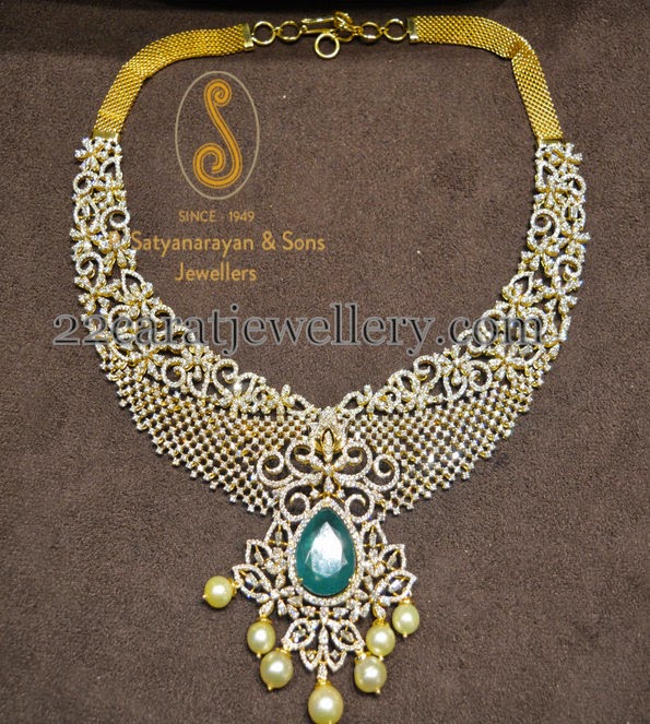 Classic and Royal Diamond Necklace - Jewellery Designs