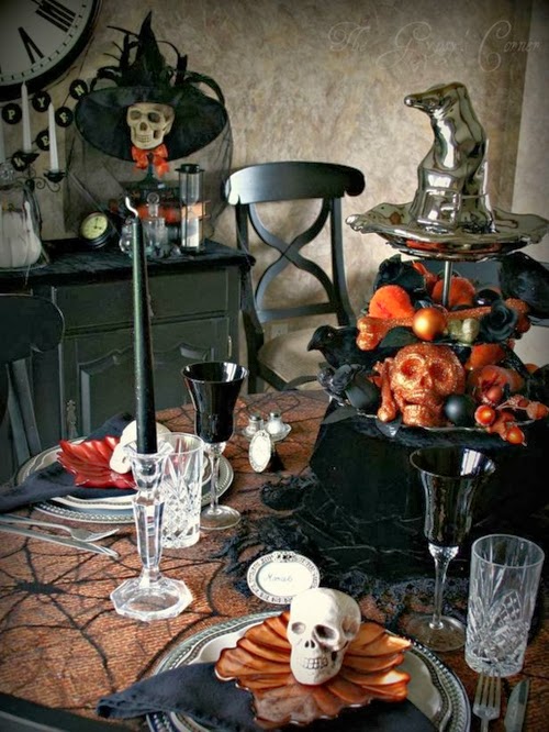 Bellissimo: Halloween Table Setting Inspiration