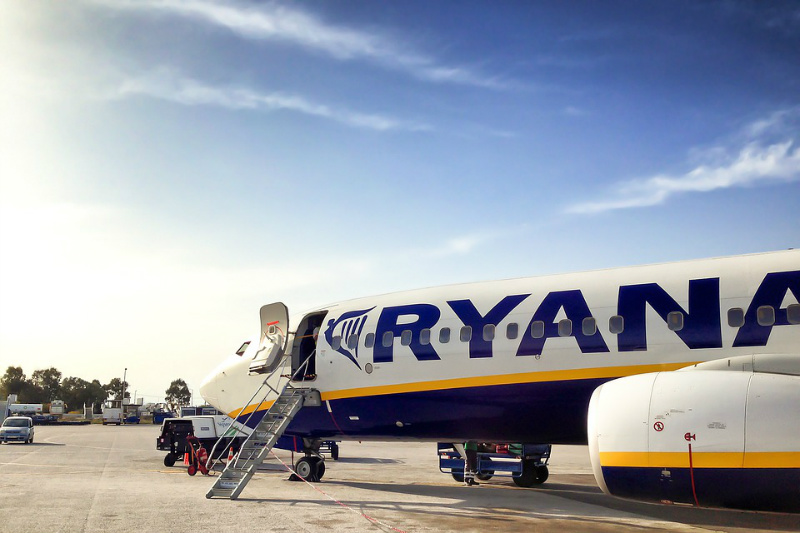 Le compagnie aeree Low Cost si scatenano, ma... si tratta di vere offerte? GIROVAGATE IDEE Le compagnie aeree Low Cost si scatenano, ma... si tratta di vere offerte? GIROVAGATE IDEE