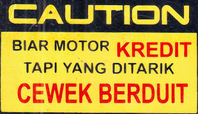 Stiker Unik dan Lucu pada Motor Tema Kereditan Stiker Unik dan Lucu pada Motor Tema Kereditan