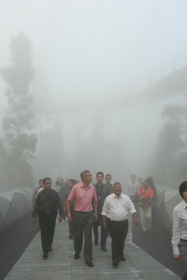 PM Lee with Gardens by the Bay CEO Dr Kiat W Tan in the Cloud Forest