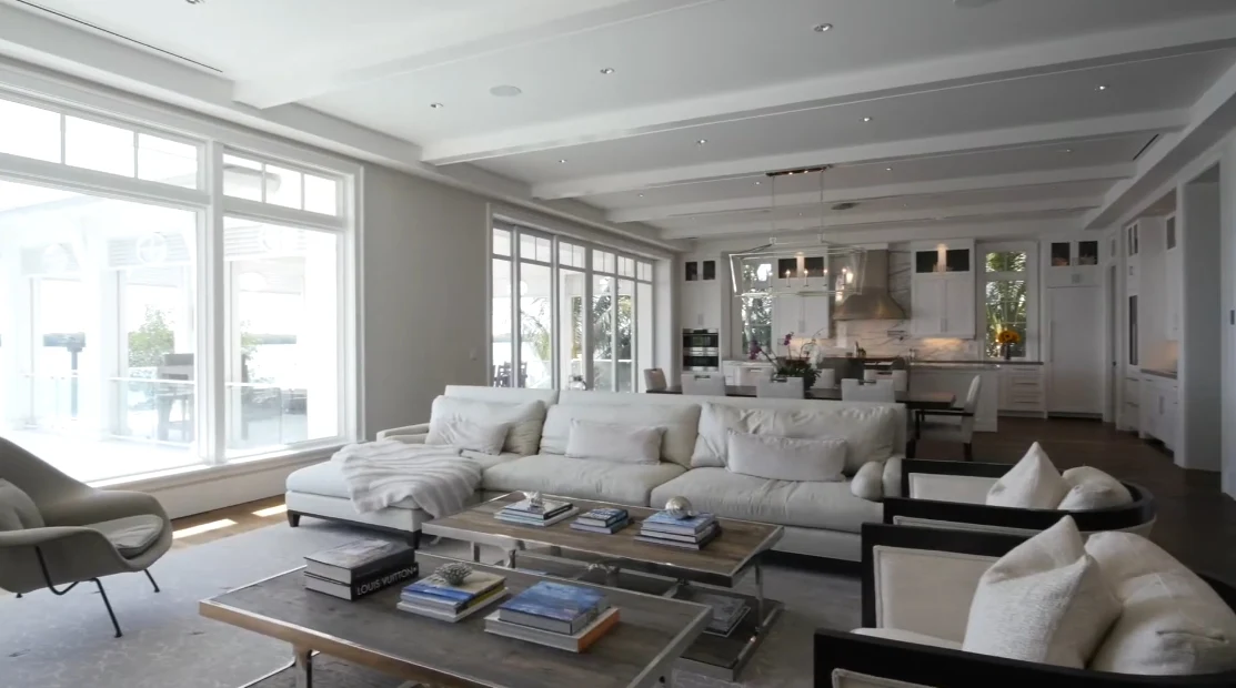 Interior Design vs. Tour Captiva Island, FL Luxury Waterfront Home