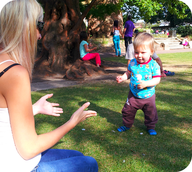 baby's first steps, learning to walk, 13 month old baby boy, baby walking in the park