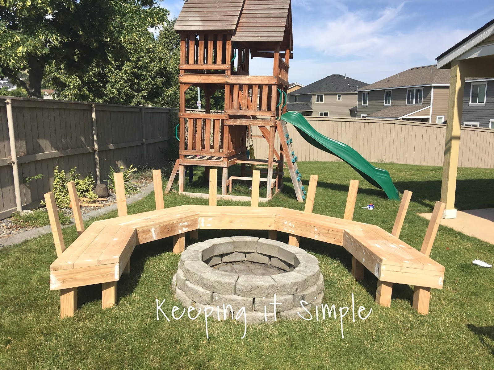 Diy Fire Pit Bench With Step By, Circle Bench Around Fire Pit