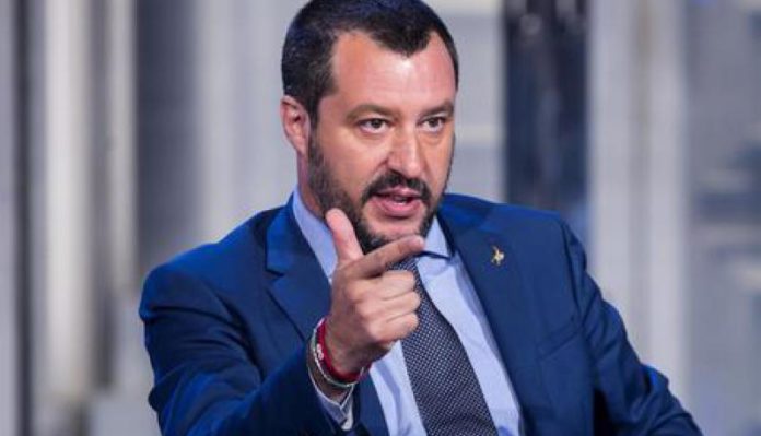 Σαλβίνι: Αν ενωθούμε οι πατριώτες θα σχηματίσουμε τη 2η μεγαλύτερη ομάδα στο Ευρωκοινοβούλιο Σαλβίνι: Αν ενωθούμε οι πατριώτες θα σχηματίσουμε τη 2η μεγαλύτερη ομάδα στο Ευρωκοινοβούλιο