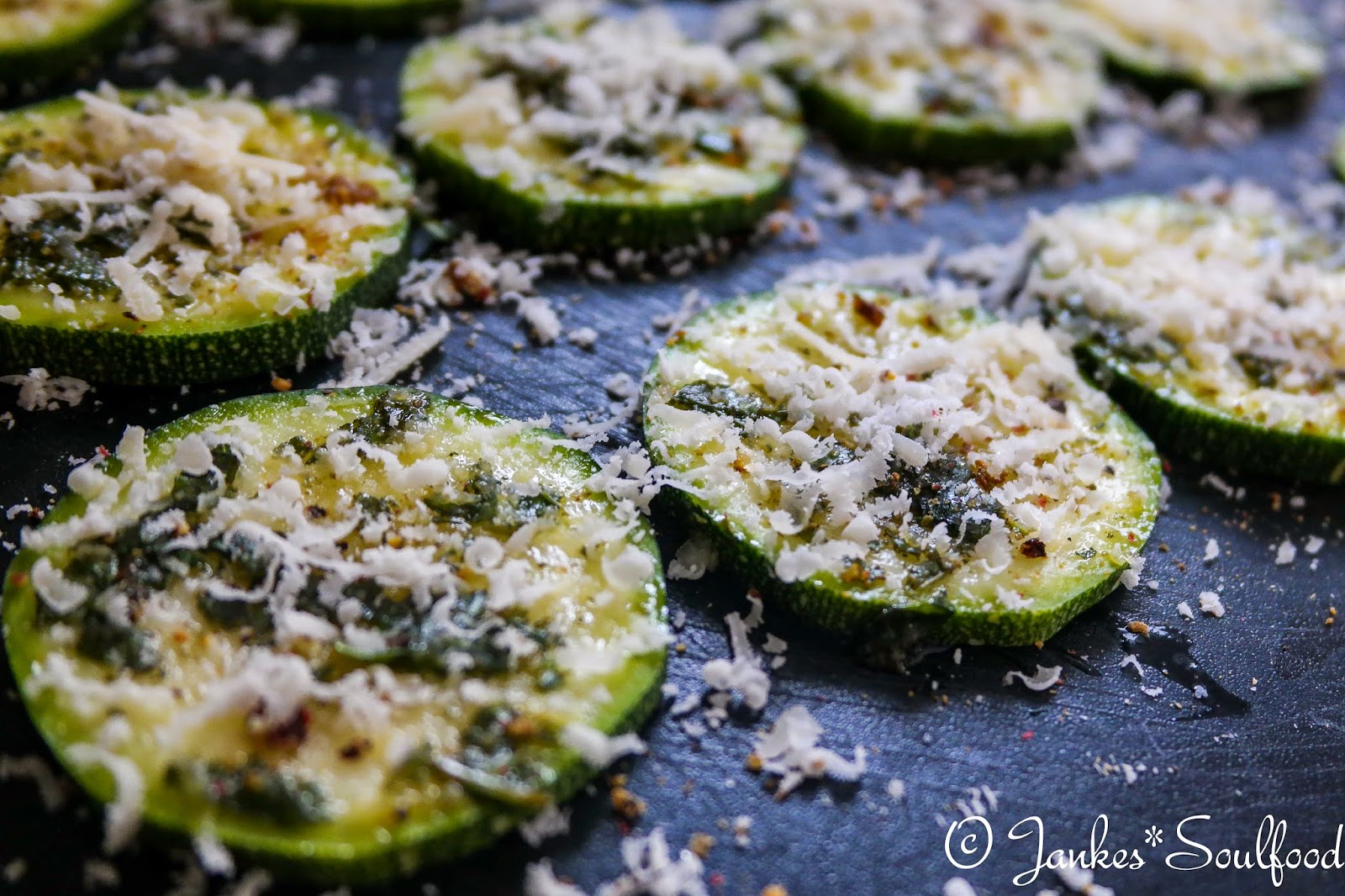 Zucchini mit Parmesan Jankes*Soulfood