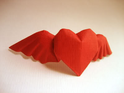 gấp giấy origami hình trái tim có cánh gấp giấy origami hình trái tim có cánh