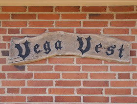 Ferienhaus-Urlaub mit Abwechslung: Ein Ferienhaus mit Aussicht und eins in der Idylle. Unser Zuhause auf Zeit hatte sogar einen Namen: Vega Vest.